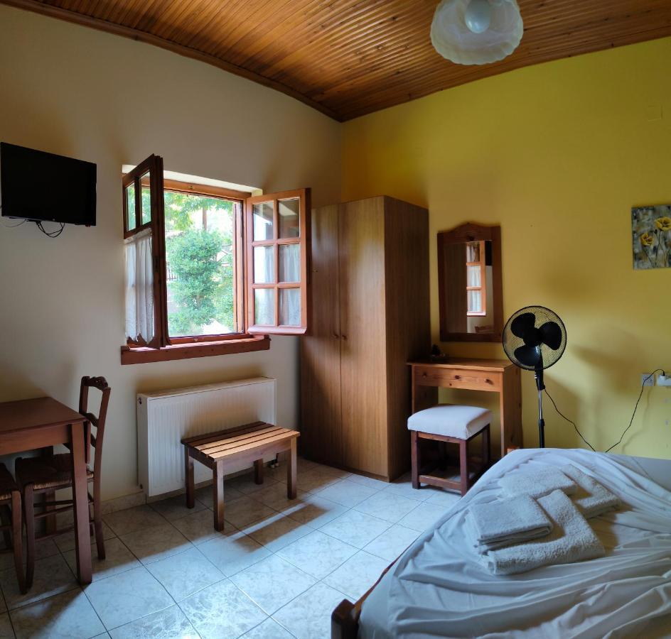 Filoxenia Otel Tsagkarada Dış mekan fotoğraf